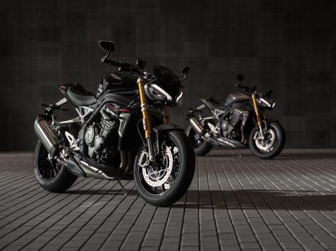 Triumph Speed Triple 1200 RS vuosimallia 2021.