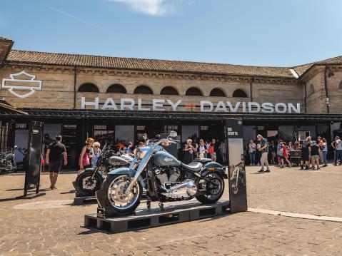 Vuoden 2024 Harley-Davidsonin Euroopan merkkikerhon päätapahtuma Italia, Senigallia.