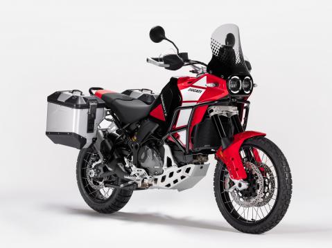 Ducati DesertX Discovery vuosimallia 2025.