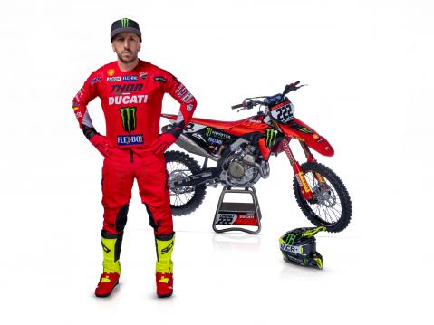 Tony Cairoli ja Ducati Desmo450 MX.