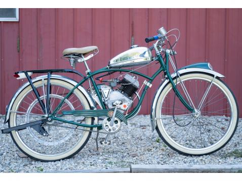 1949 Schwinn Whizzer 'Green Phantom'.