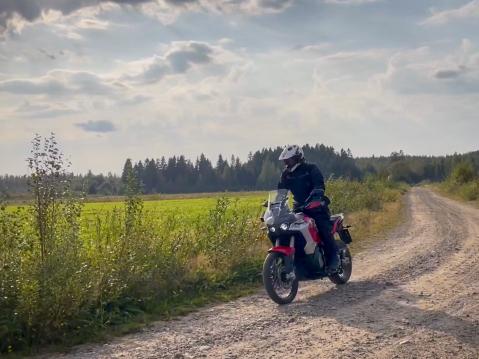 MV Agusta Enduro Veloce 2025.