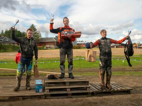 A-luokan podium: Riku Harju (vas.), Jere Harju ja Sulo Hautala.