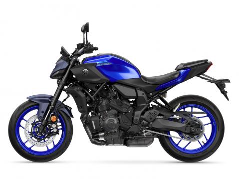 Vuosimallin 2025 Yamaha MT-07.