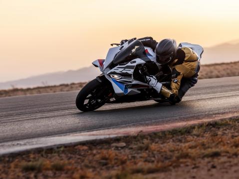 BMW S 1000 RR vm 2025.