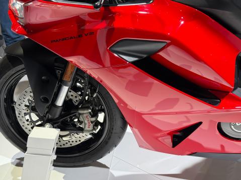 Ducatin uusi Panigale V2.