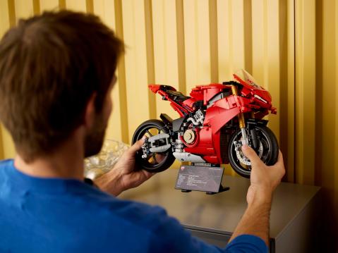 Ducati Panigale V4 S:n tekniikka-Lego -rakennussarja.