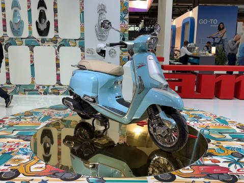 Lambretta J125 Starwave