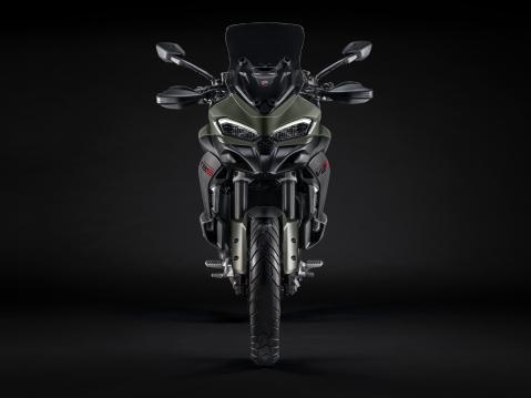 Ducati Multistrada V2 S Storm Green mallivuodelle 2025.