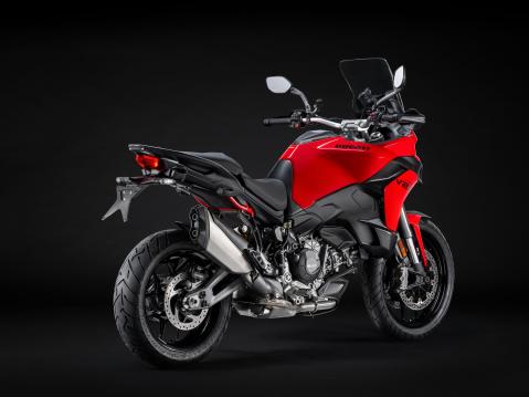 Ducati Multistrada V2 S mallivuodelle 2025.