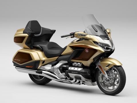 Vuosimallin 2025 Honda GL1800 Gold Wing Tour.