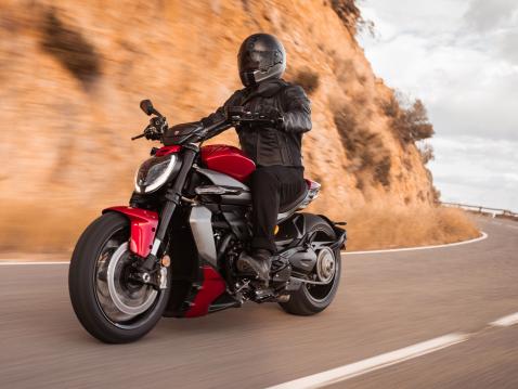 Ducati XDiavel V4.