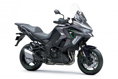 Kawasaki Versys 1100 S vuosimallia 2025.