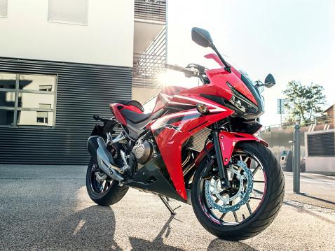 16YM CBR500R