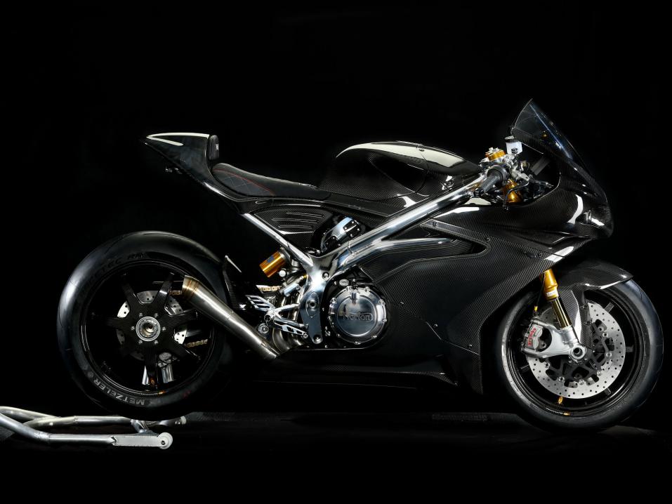 Norton V4 RR Carbon.