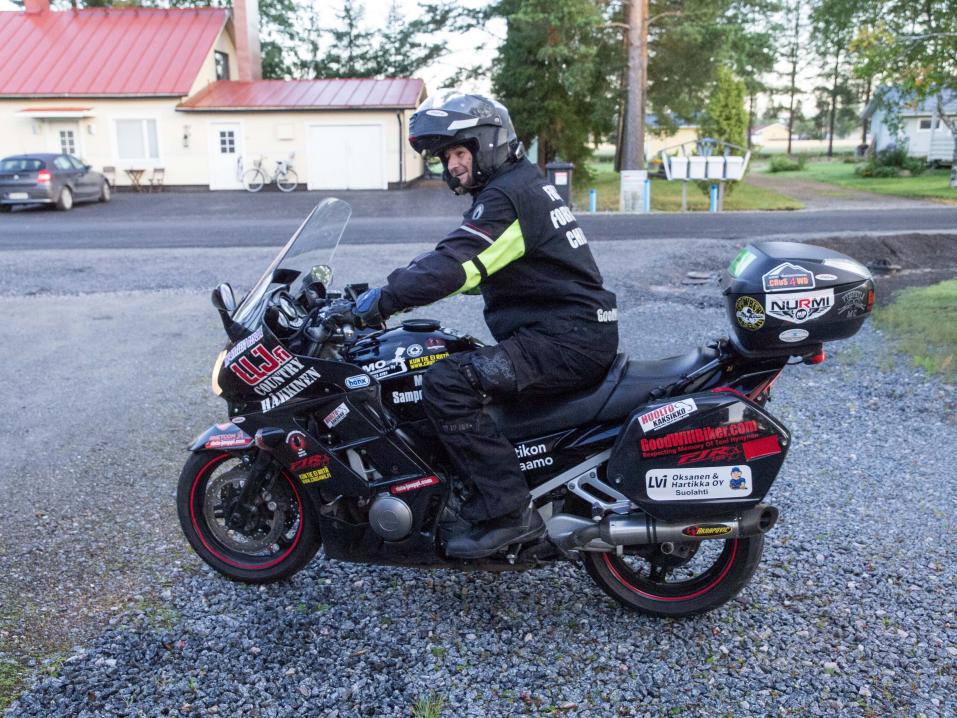 Topi Rautjoki pyörineen viime kesänä. Topin ja uusitun pyörän voit tavata messuilla osastollamme 6F78.