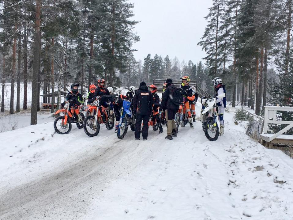 <p>Ensimmäinen motocrossin yläkoululeiri alkoi sunnuntaina ja se päättyi torstaina. Kuva: Marko Avikainen</p>