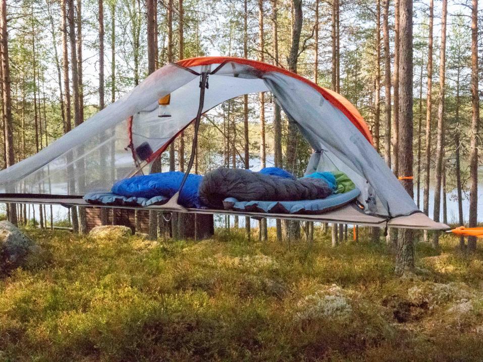 Testissä Tentsile puumajoite - elämyksellinen yöpyminen ilmassa pitää suun  messingillä | Varusteet | Motouutiset