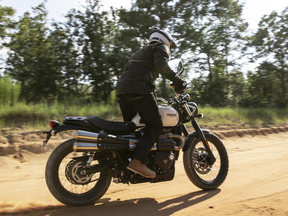 Triumph Street Scrambler vuosimallia 2019.