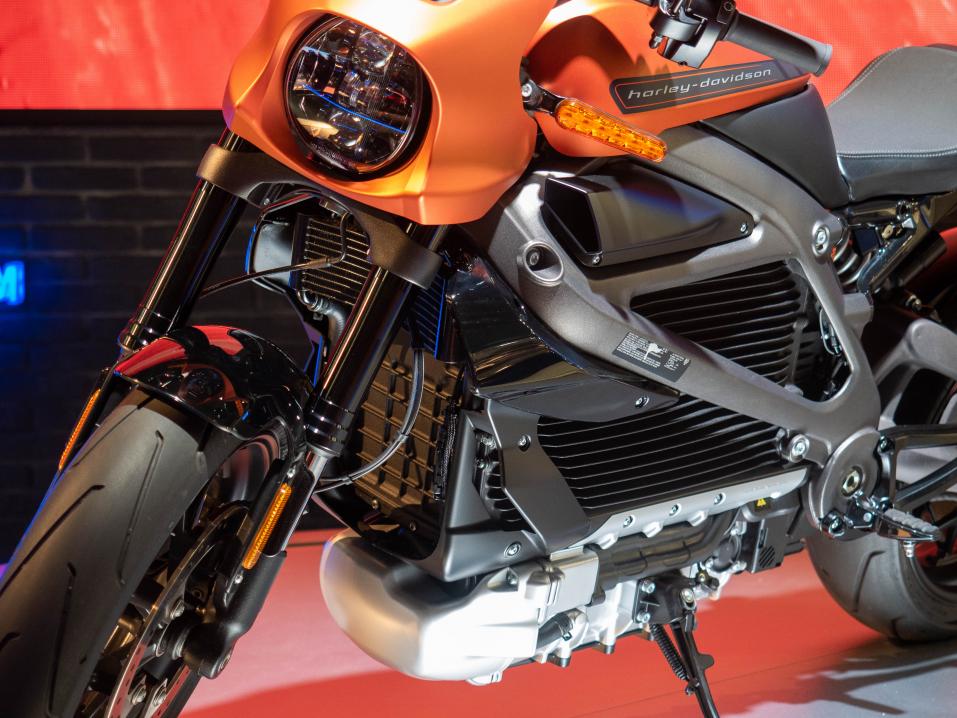 Harley-Davidson Livewiren tuotantoversio EICMA:ssa, Milanossa.