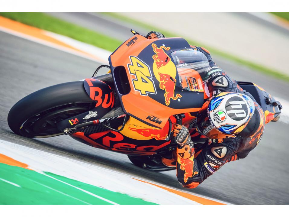 <p>Pol Espargaro MotoGP-kisassa KTM RC16 -pyörällä.</p>