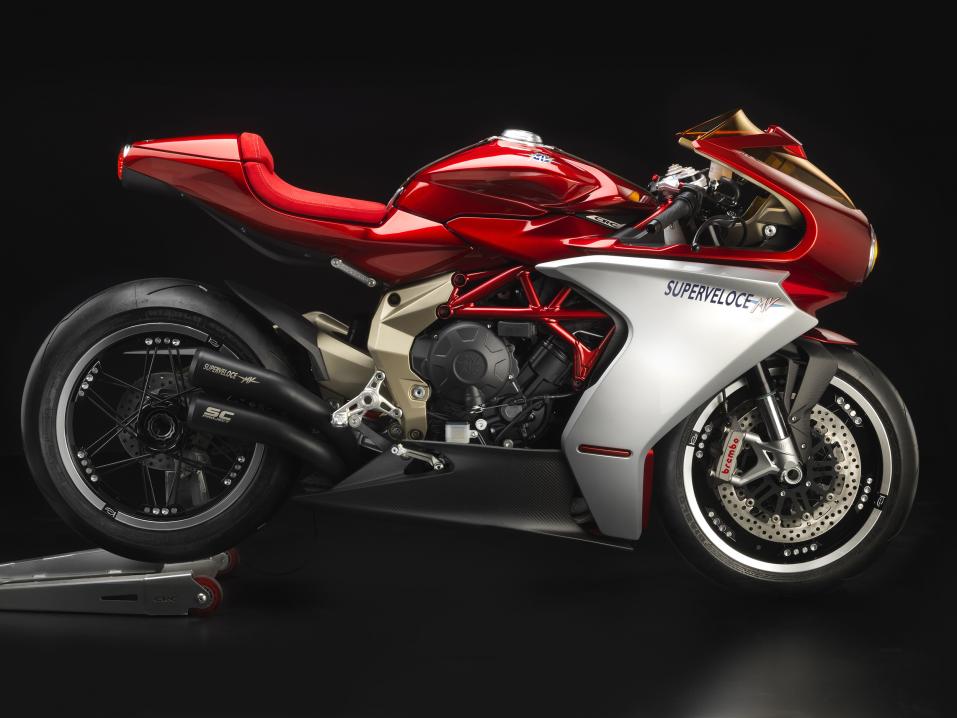 MV Agusta Superveloce 800 -konsepti. Tulossa tuotantoon 2020.