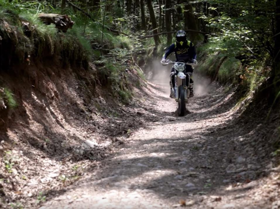 Löydä oma polkusi. Enduro voi hyvin olla sellainen.