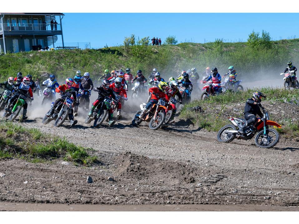 SM-sarjan huiput vauhdittivat Motocross-Liigaa Kuopiossa | Uutiset |  Motouutiset