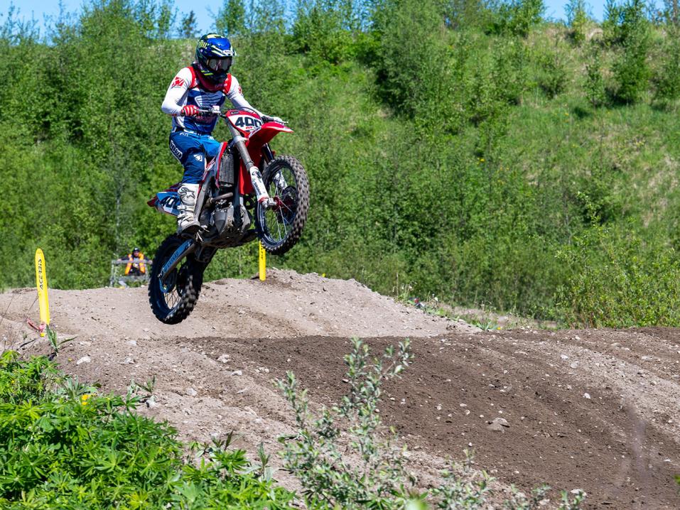 SM-sarjan huiput vauhdittivat Motocross-Liigaa Kuopiossa | Uutiset |  Motouutiset