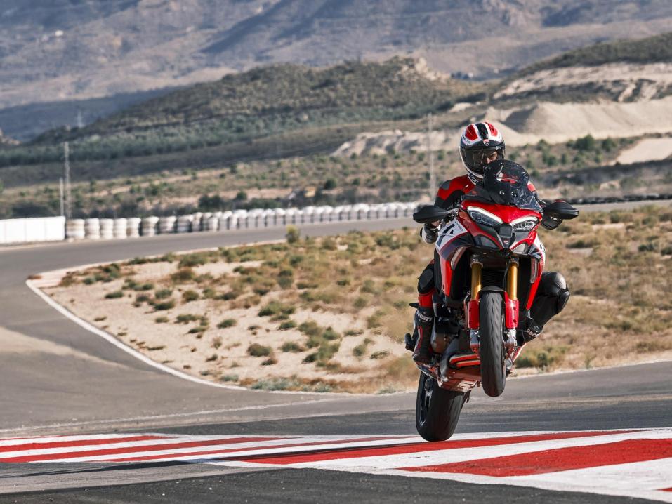 Mallivuoden 2022 Ducati Multistrada V4 Pikes Peak.