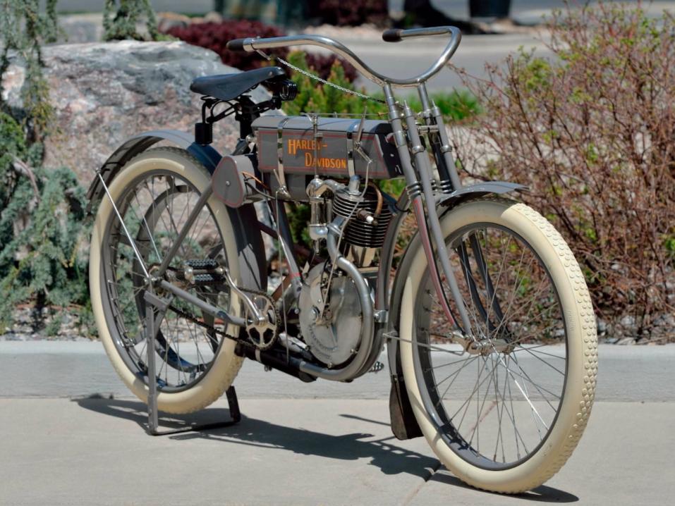 1908 Harley-Davidson Strap Tank.