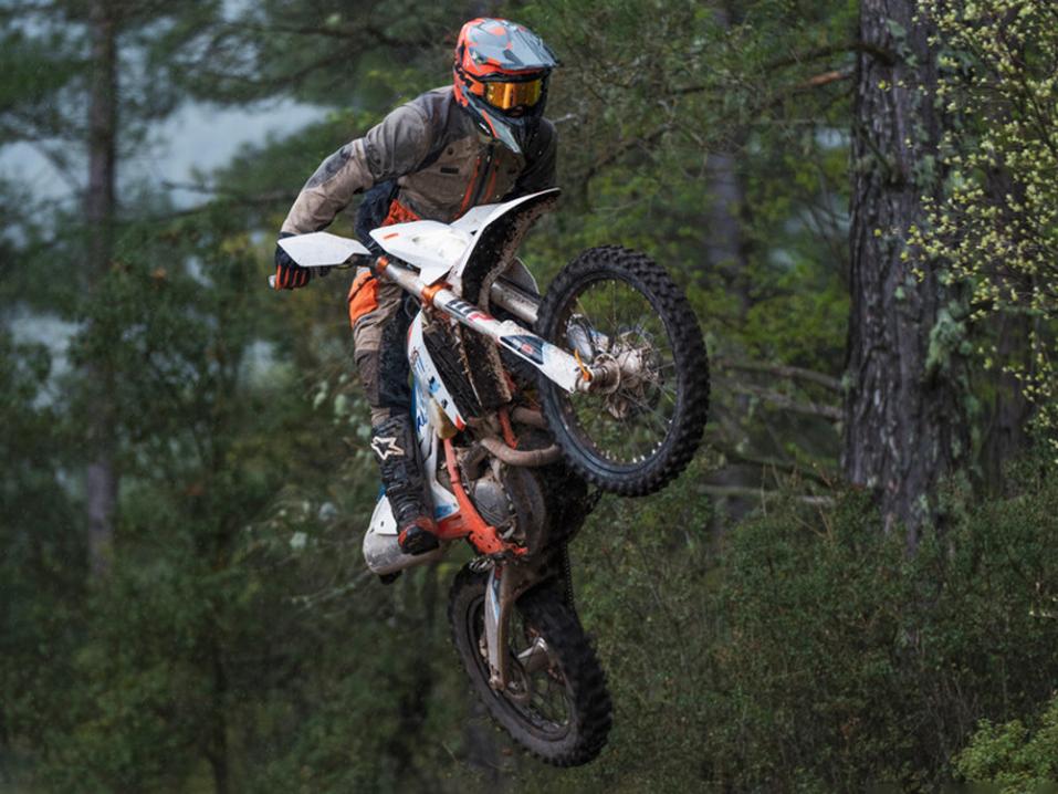 KTM Six Days Enduro -mallisto vuodelle 2024. 