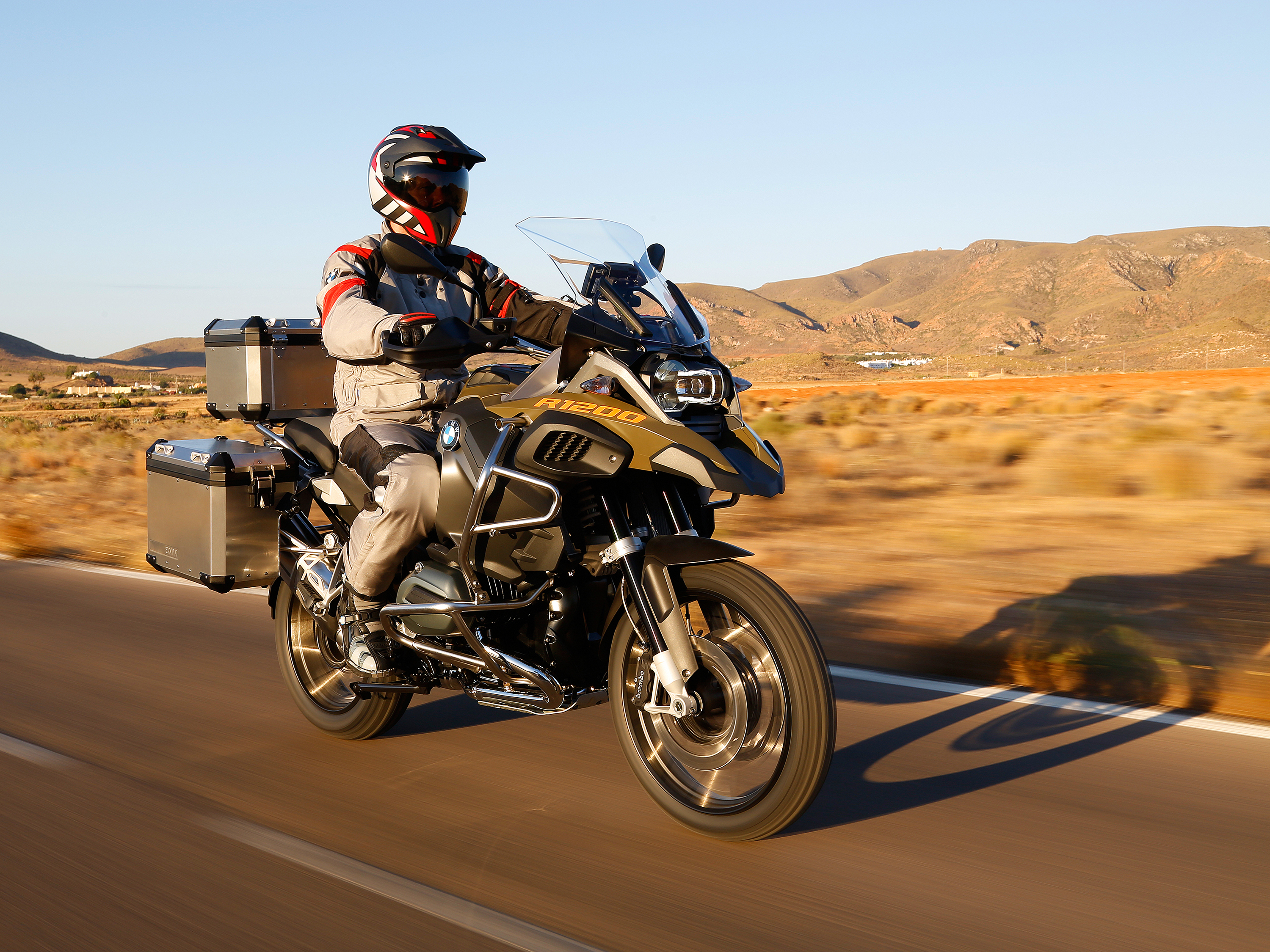 Мото турэндуро. BMW r1200gs Adventure. BMW GS 1200 Adventure. BMW 1200 GS 2014. BMW r1200gs Adventure 2014.